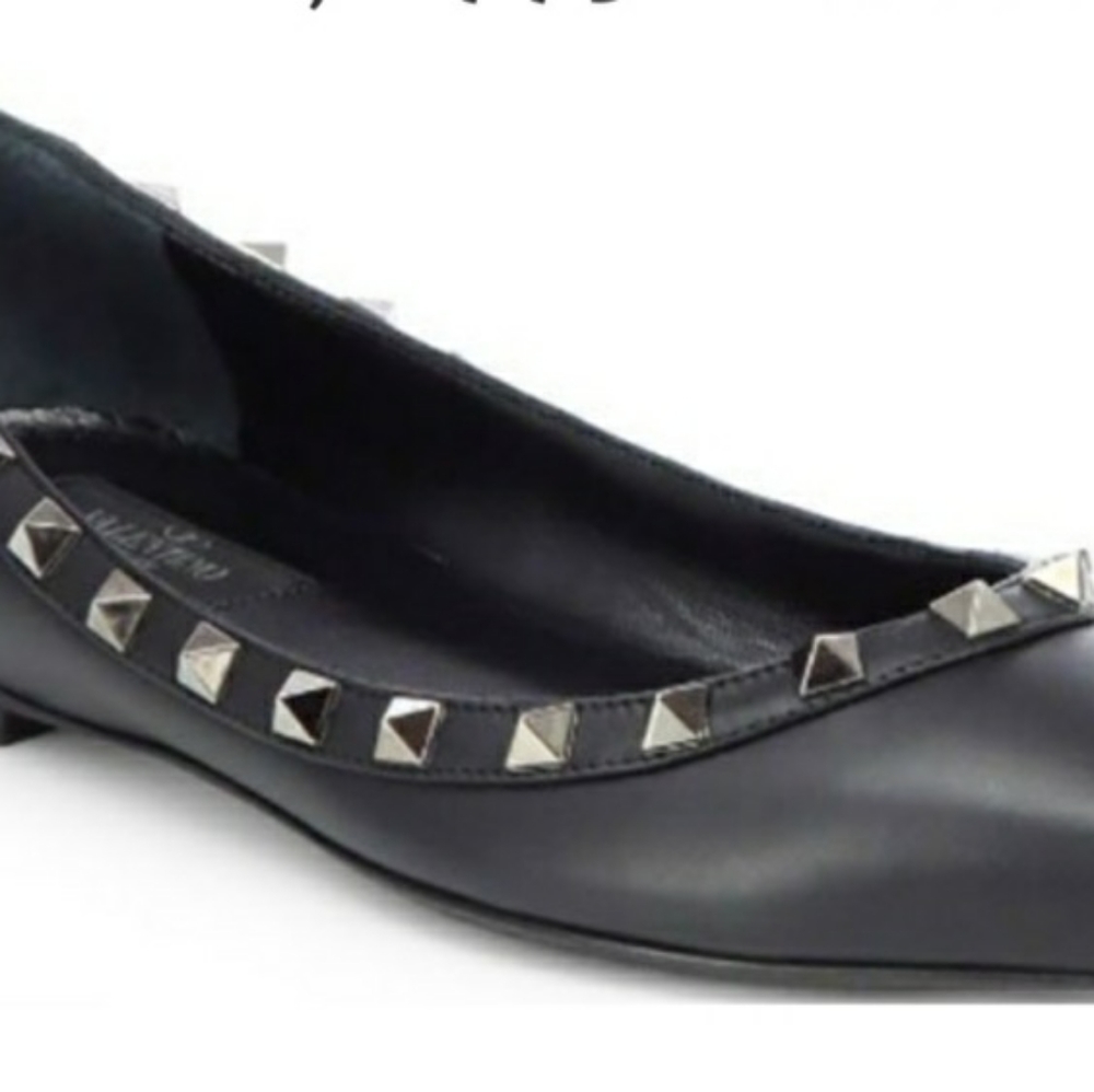 100% Authentic Valentino Rockstud Flat Noir 37.5